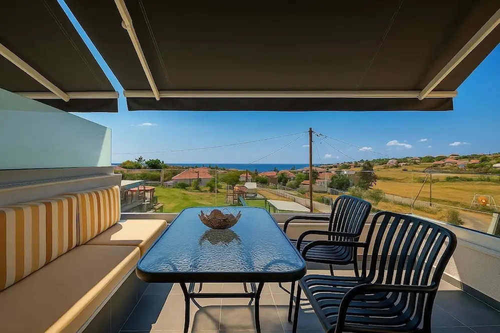 Chalkidiki s Seaview Escape - Cozy Summer Getaway