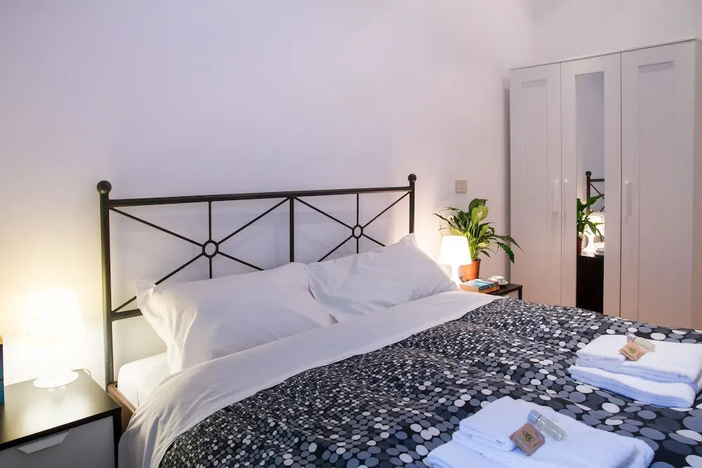 Giubbonari Suites
