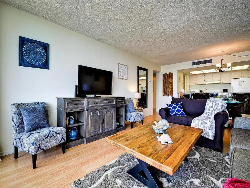 440 West 1108S