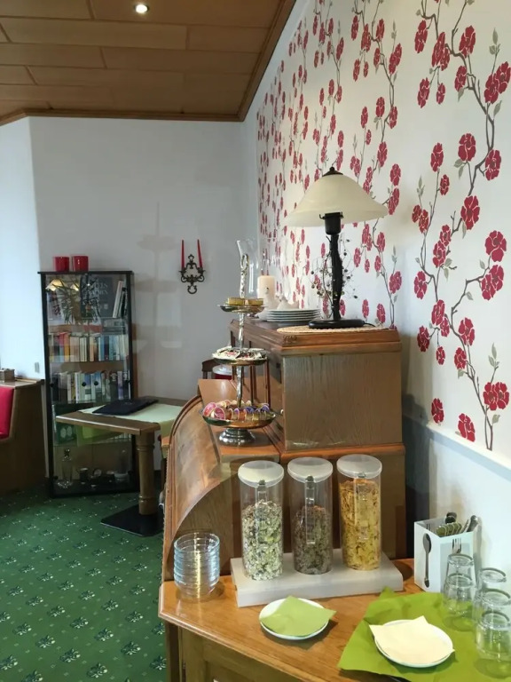 Thermen Hotel Pension Villa Holstein