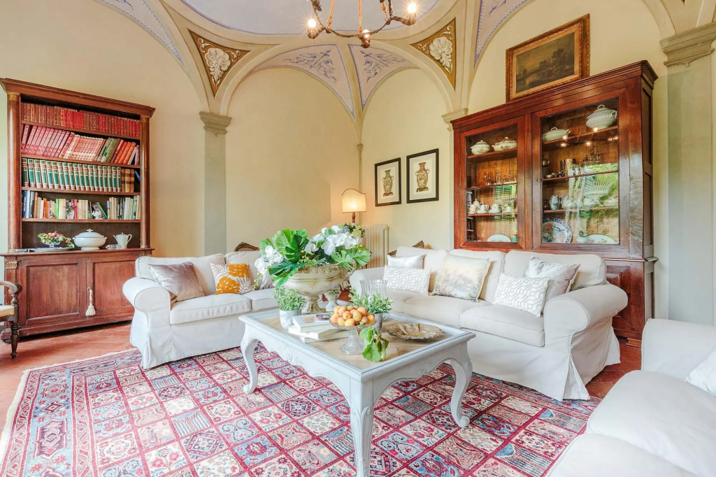 Villa Gattaiola, Rewind In Style In a Renaissance Villa with Pool among the Vineyards in Lucca Property overview