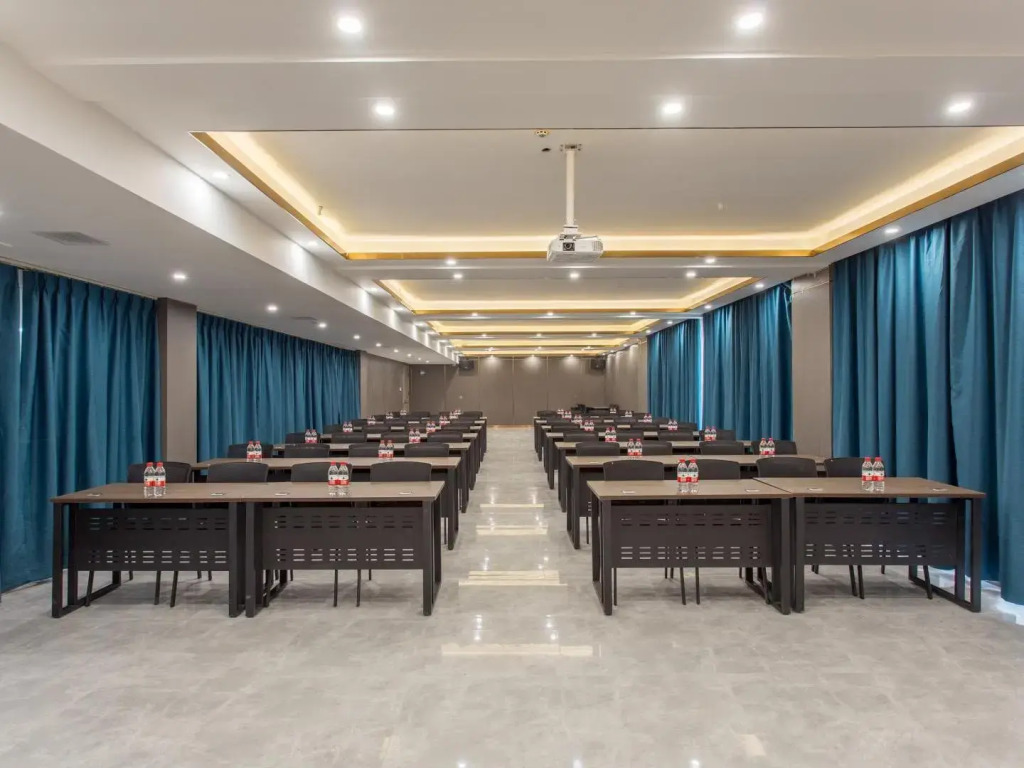 Magnotel Classic (Yongcheng Tuobin Road)