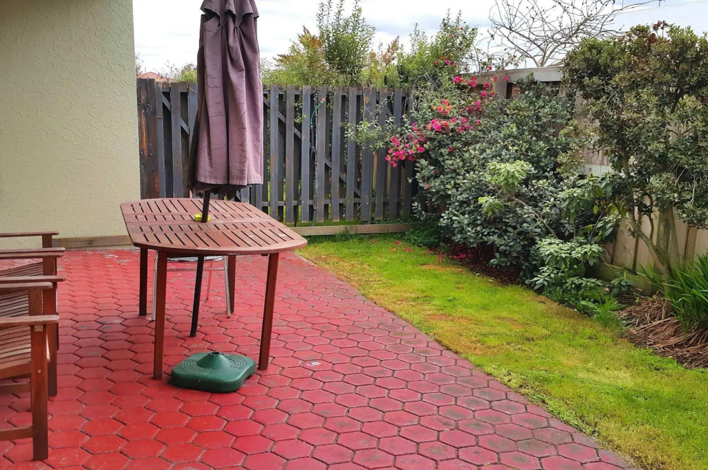 Lilybrook Motel