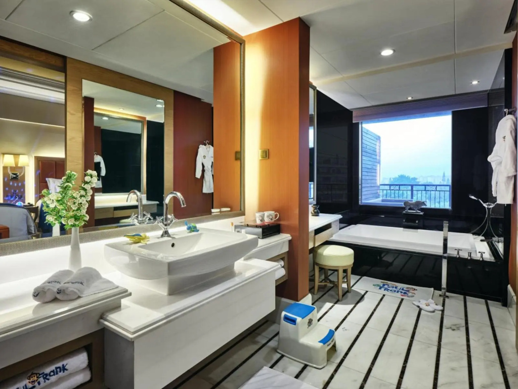 InterContinental Shenzhen by IHG