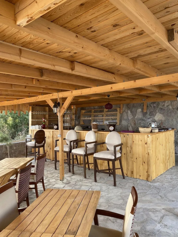 Assos Karadut Taş Otel