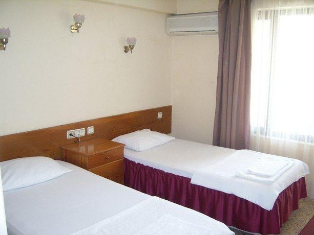 Salute Hotel