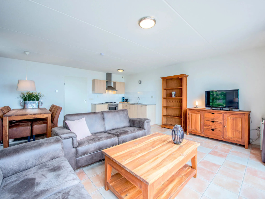 Holiday Home De Meerparel-1 by Interhome