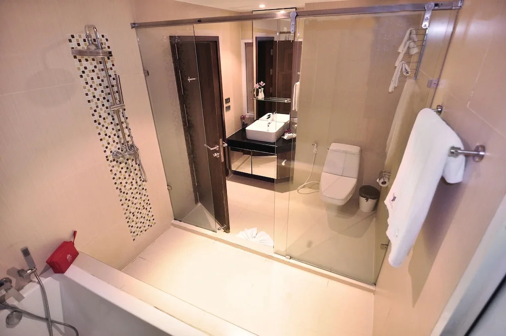 ZEN Rooms Sukhumvit Soi 10