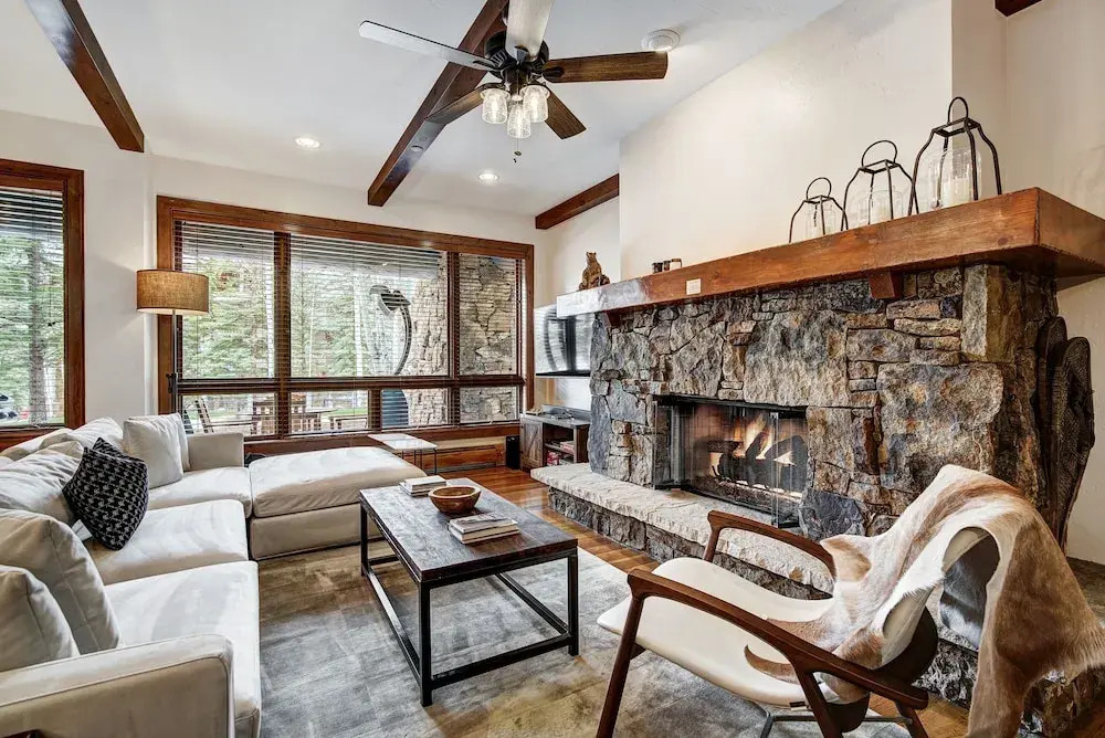 Ski-in/ski-out 2 Br Condo, Heart Of Bachelor Gulch 2 Bedroom Condo by RedAwning