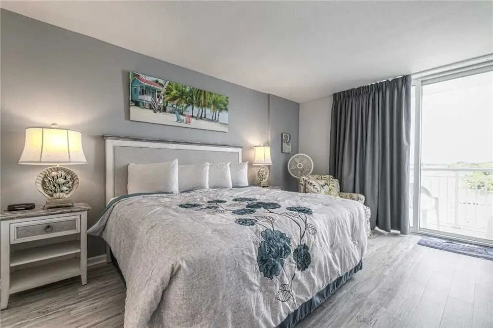 Harbourgate Marina #624 - 2 Br Condo