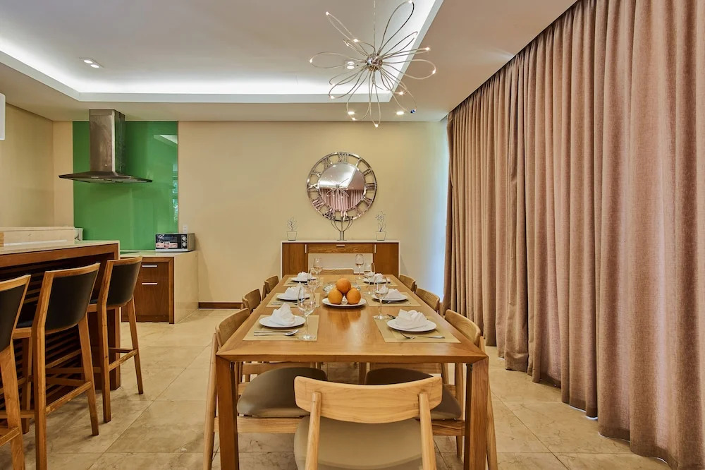 The Ocean Villa Đà Nẵng