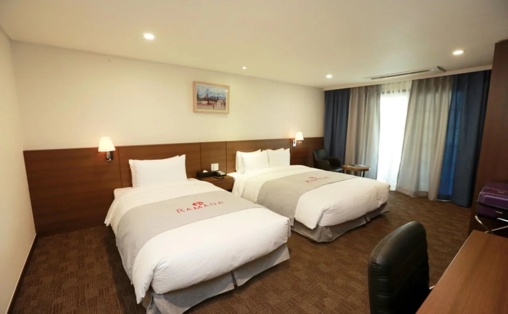 Ramada Taebaek Hotel