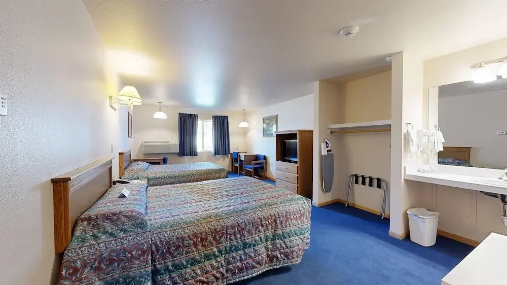 Western Executive Inn