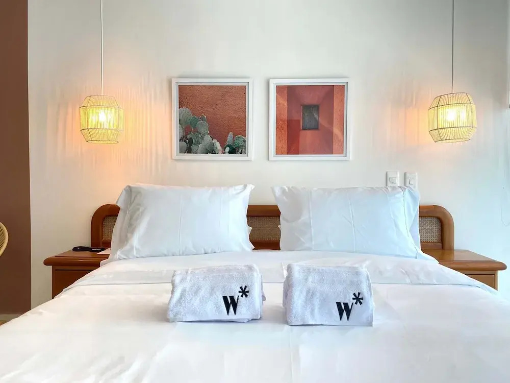 w Impeccable 2BR w Charming Balcony in CTG