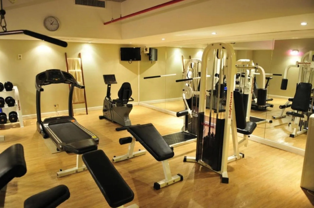 Loi Suites Recoleta Hotel