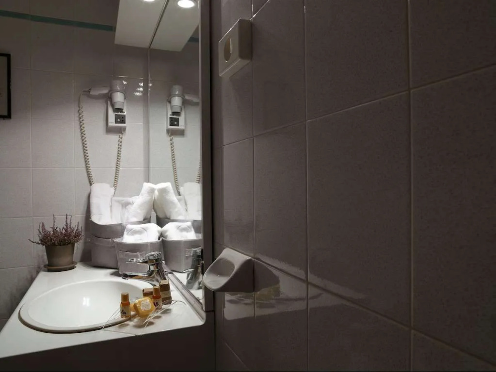 Hotel Montini Linate Airport