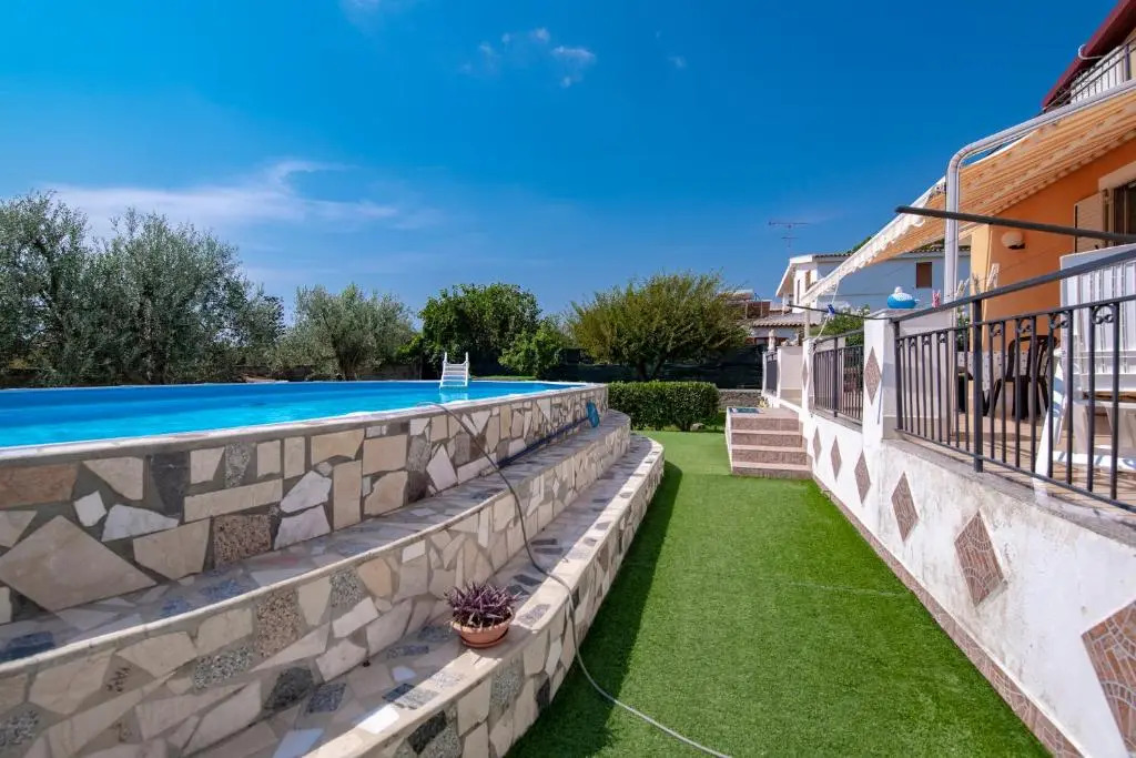 Villa Jole