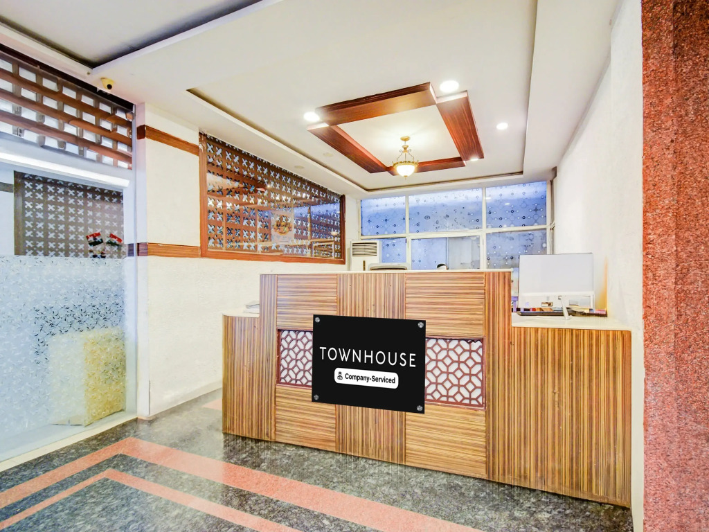Townhouse Red Hills Lakdikapul Formerly Sitara Grand