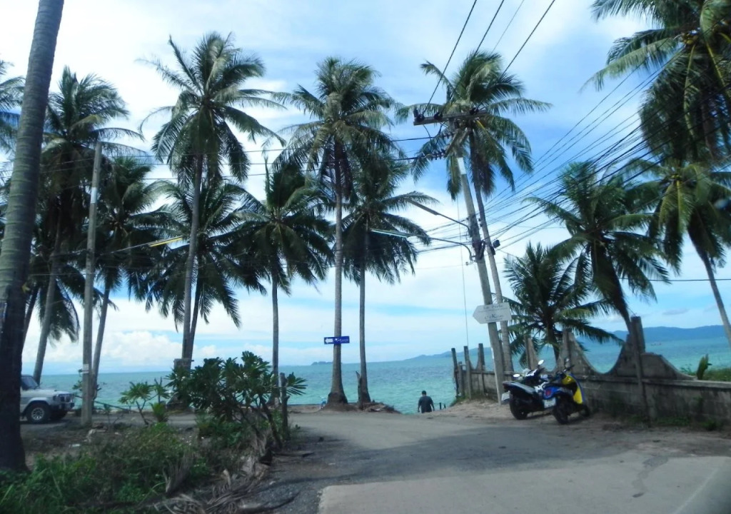 Baan Tropicana