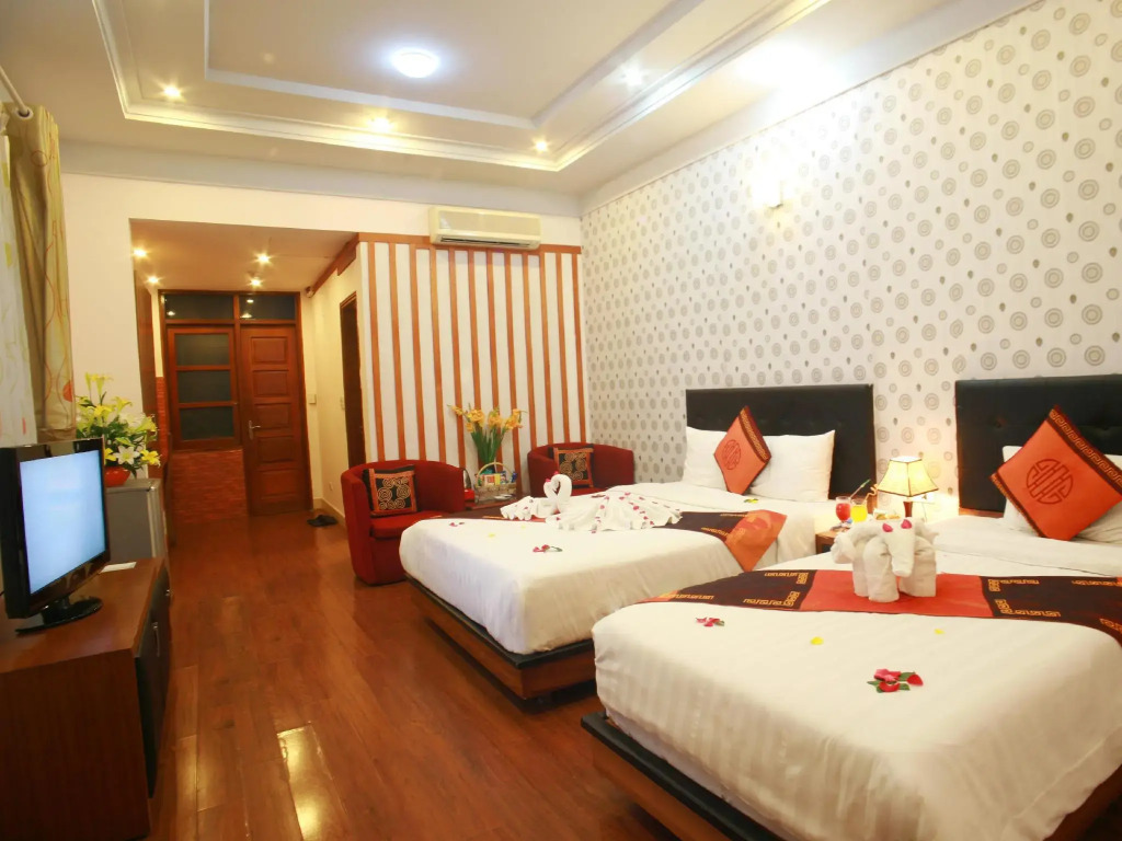Urban Alley Hotel