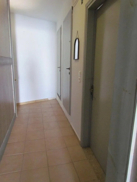 Tigaki Mall Hostel