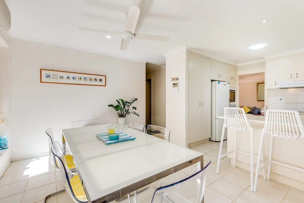 SECRET GARDEN - WiFi - Netflix - Pet Friendly