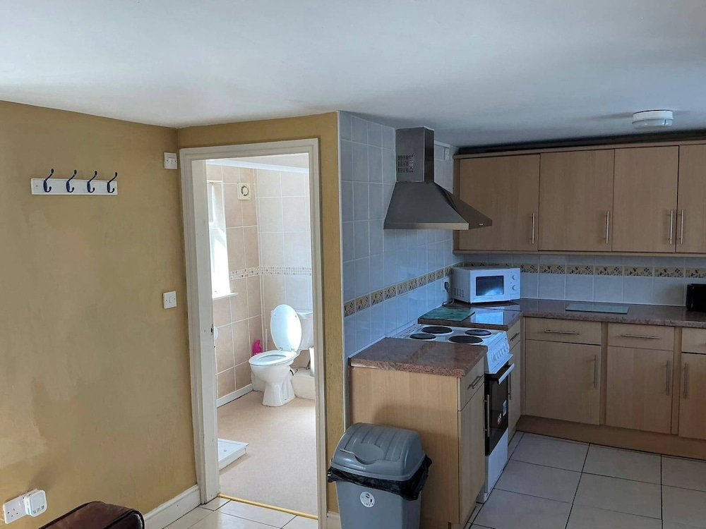 Sweetpea Cottage - Sleeps 5 Parking & Pets Ok