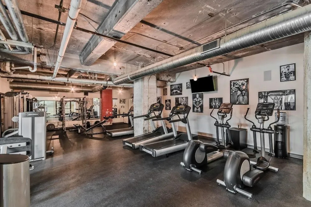 Abode Dallas - Downtown Convention Center