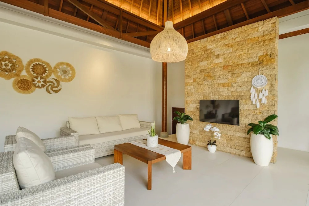 OriVista Luxury Villa 5 min to Padang Padang Beach Great Location
