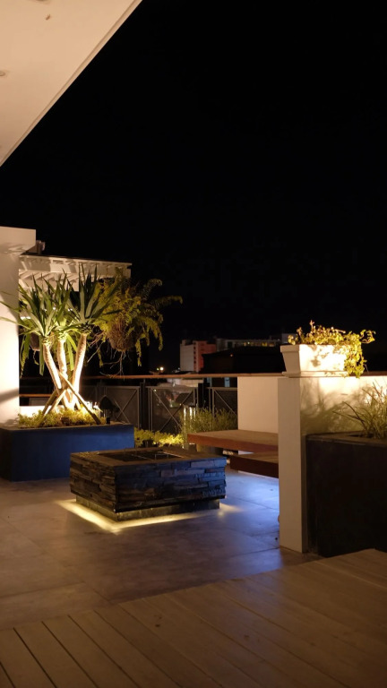 Iron32 Hotel