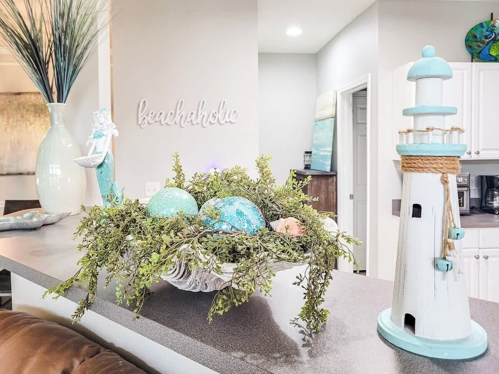 Legacy Villa 2604 - 2 bedroom 2 bath with garage in beachside neighborhood