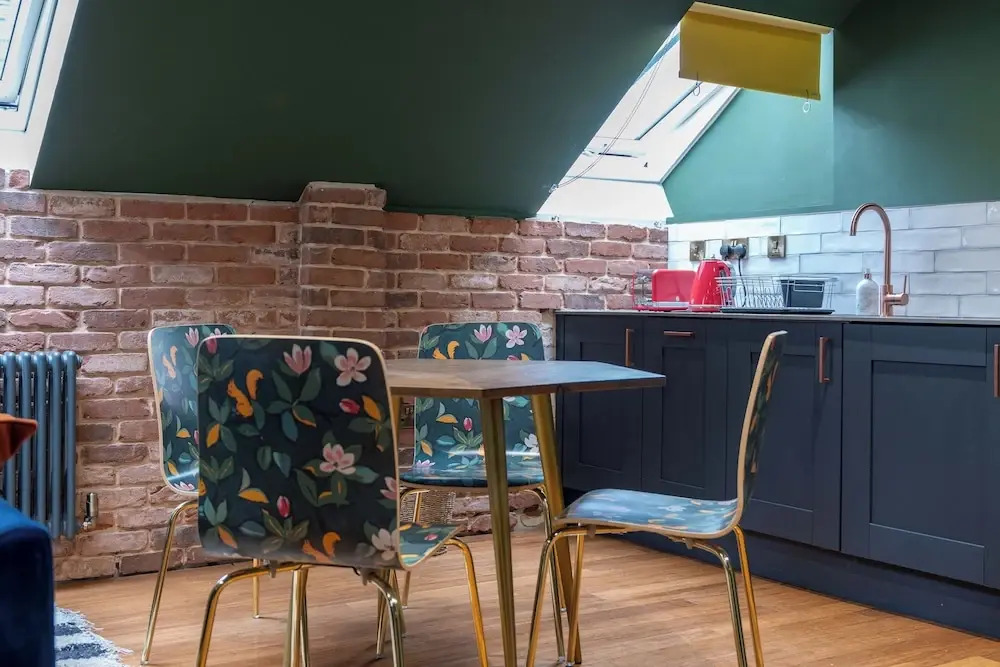 89 The Merchants- Chic Aparthotel by The House of Danu