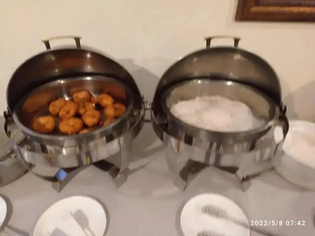 HOTEL RATHNA RESIDENCY