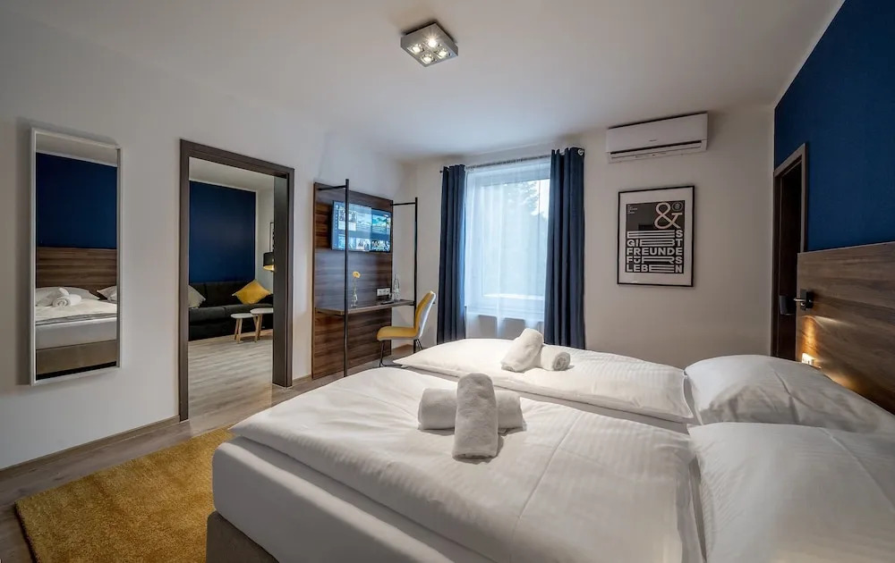 Hotel Zu Freunden