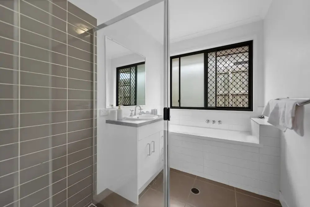 Charming 3-bed Home On Sunshine Coast