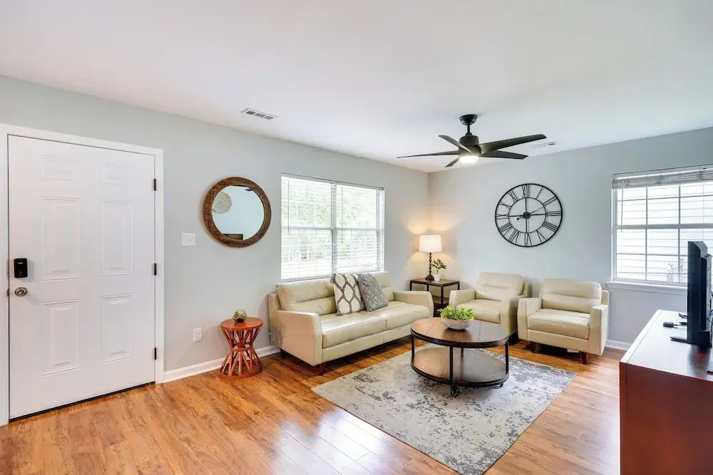 2 Mi to Dtwn Durham: Home Near Universities