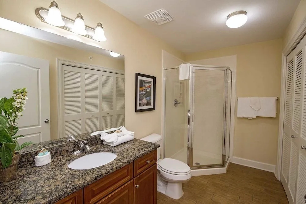 Phoenix West II 1807 3 Bedrooms 4 Bathrooms Condo