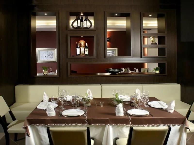 Kendros Hotel