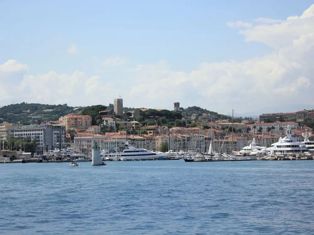 Scenic villa in Cannes with private pool