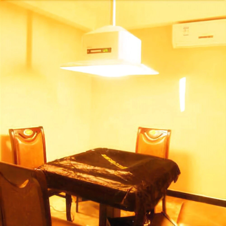 Jingyun Business Hotel