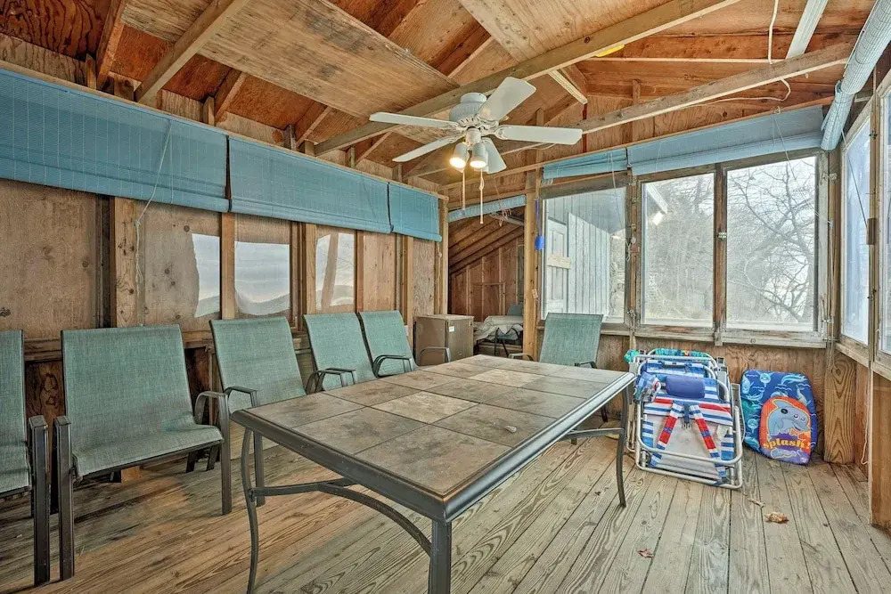 Lake Michigan Waterfront Home: 1 Mile to Downtown!
