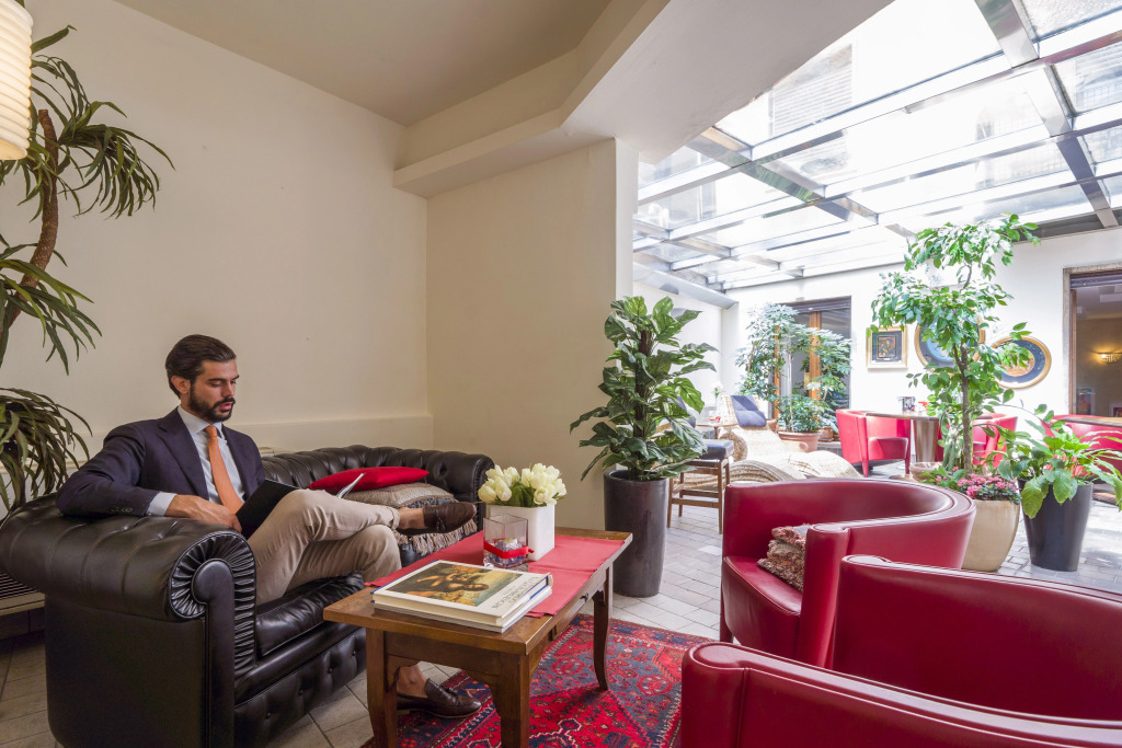 Hotel Carrobbio