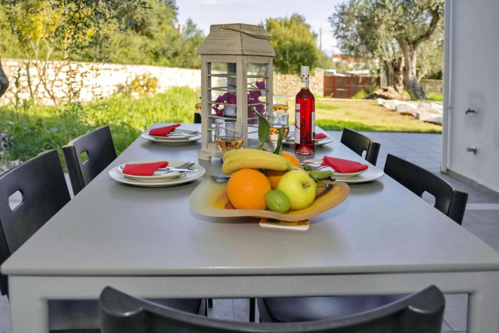 Villa Mia Private Pool Walk to Beach A C Wifi Car Not Required Eco-friendly - 2598