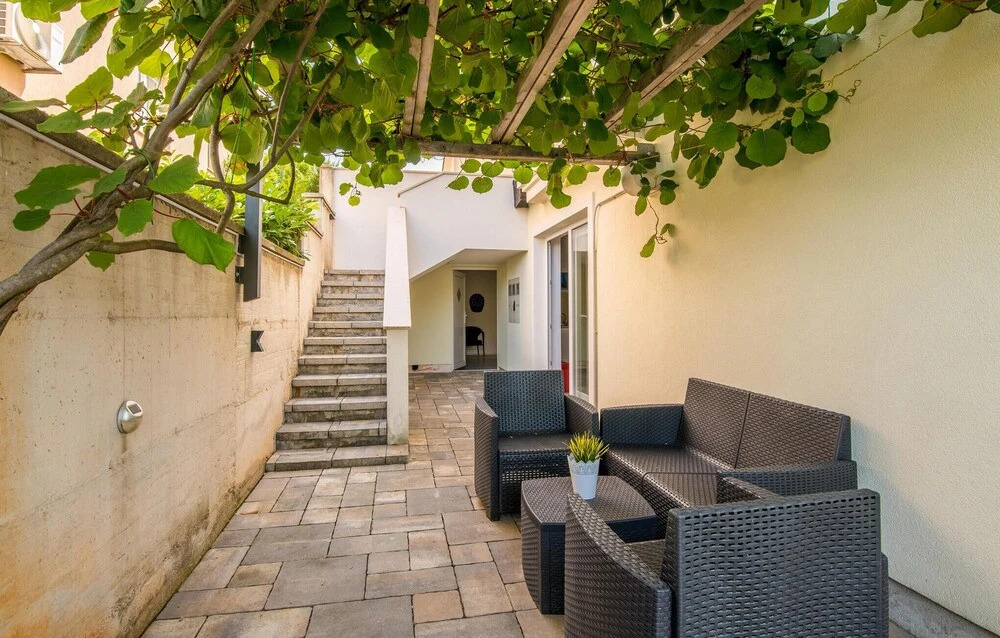 Nice Home In Linardici
