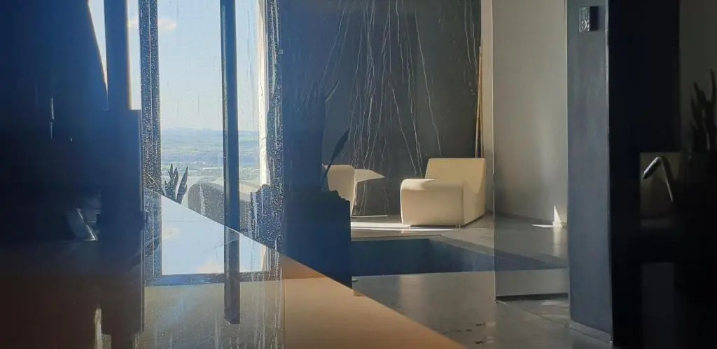 SUNSET SUITE SPA