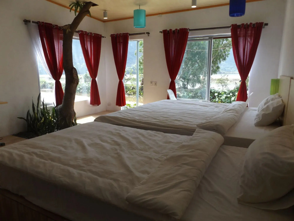 Trang An Nature House Hostel