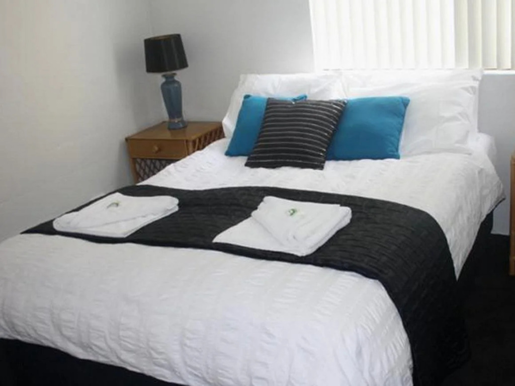 Mylos Holiday Apartments
