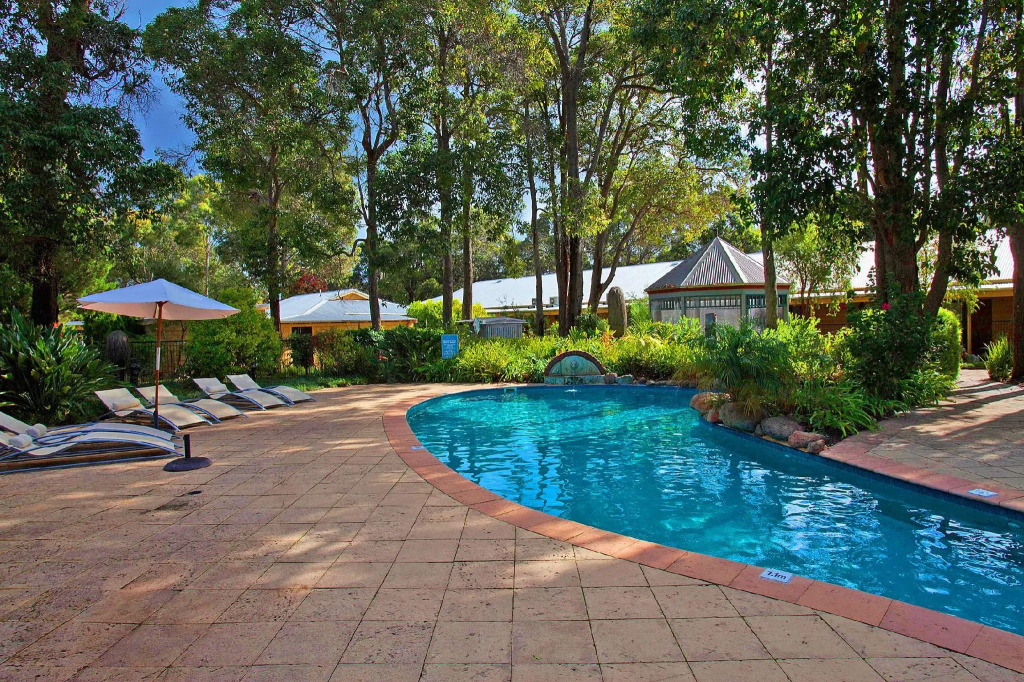 Grande Escape Resort