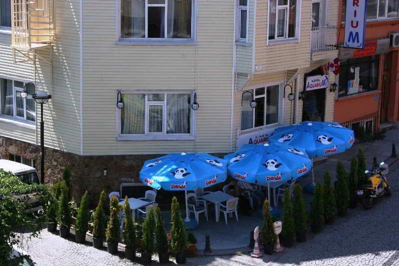Aquarium Hotel