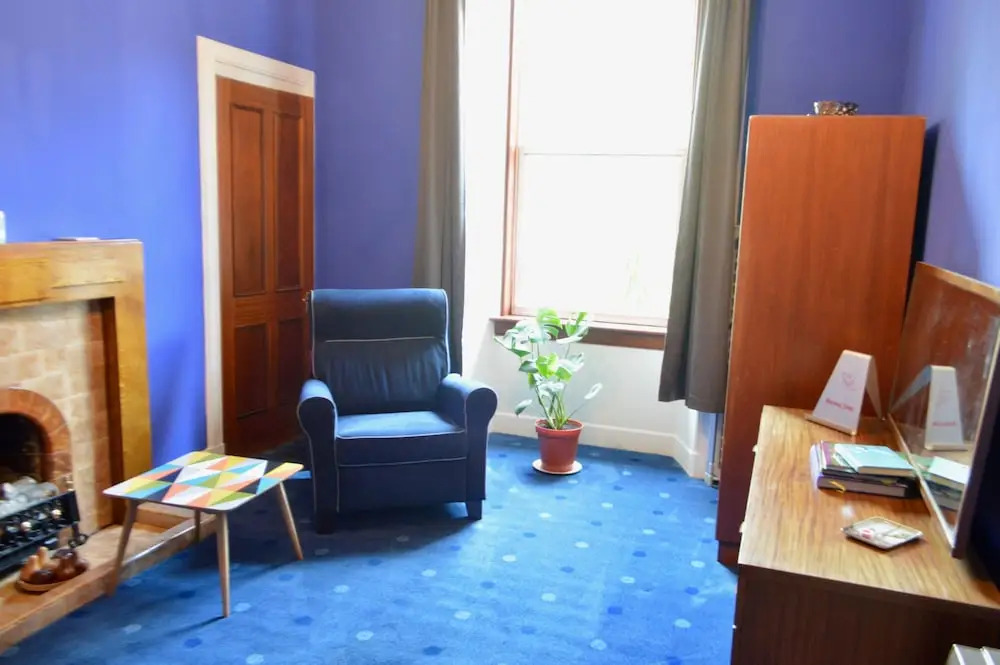 Lovely Ground Floor Flat With Private Patio